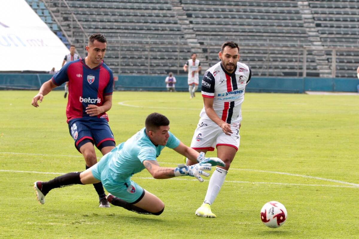 Cimarrones cae ante el Atlante