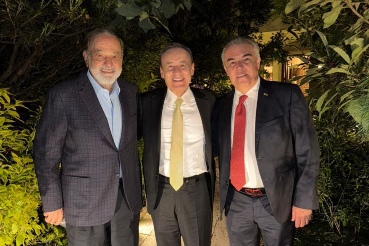Alfonso Durazo se reúne con Carlos Slim y Francisco Cervantes para revisar proyectos de crecimiento en Sonora