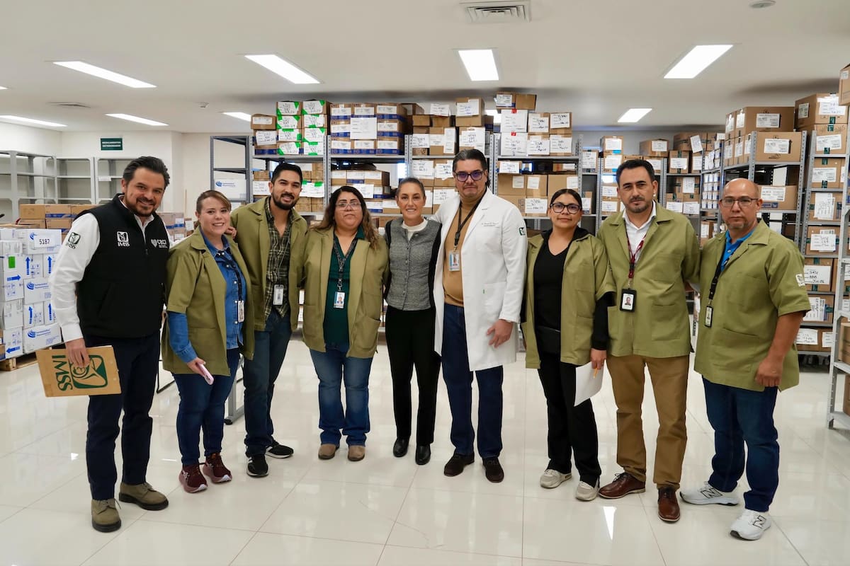 Claudia Sheinbaum realizó una visita no anunciada al Hospital Regional No. 2 de Ciudad Juárez para verificar la distribución de medicamentos