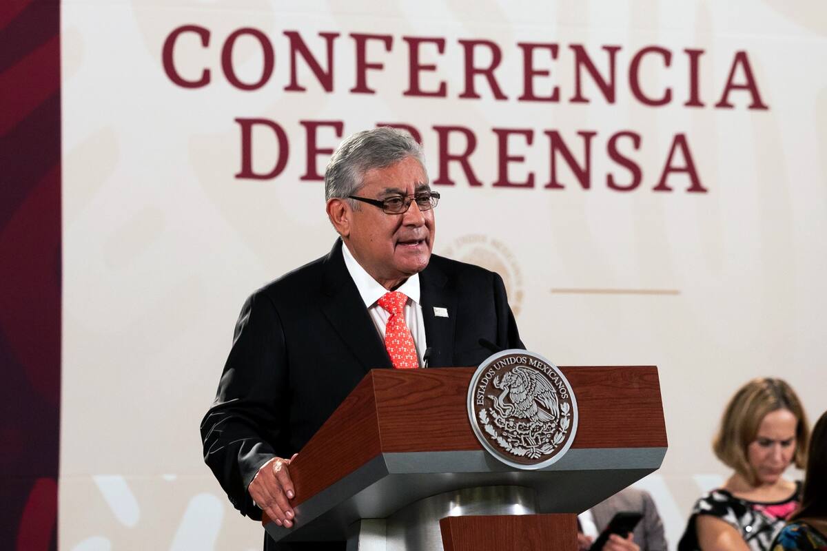 Líder del SNTE ve “muy aceptable” aumento salarial de 10% que anunció AMLO