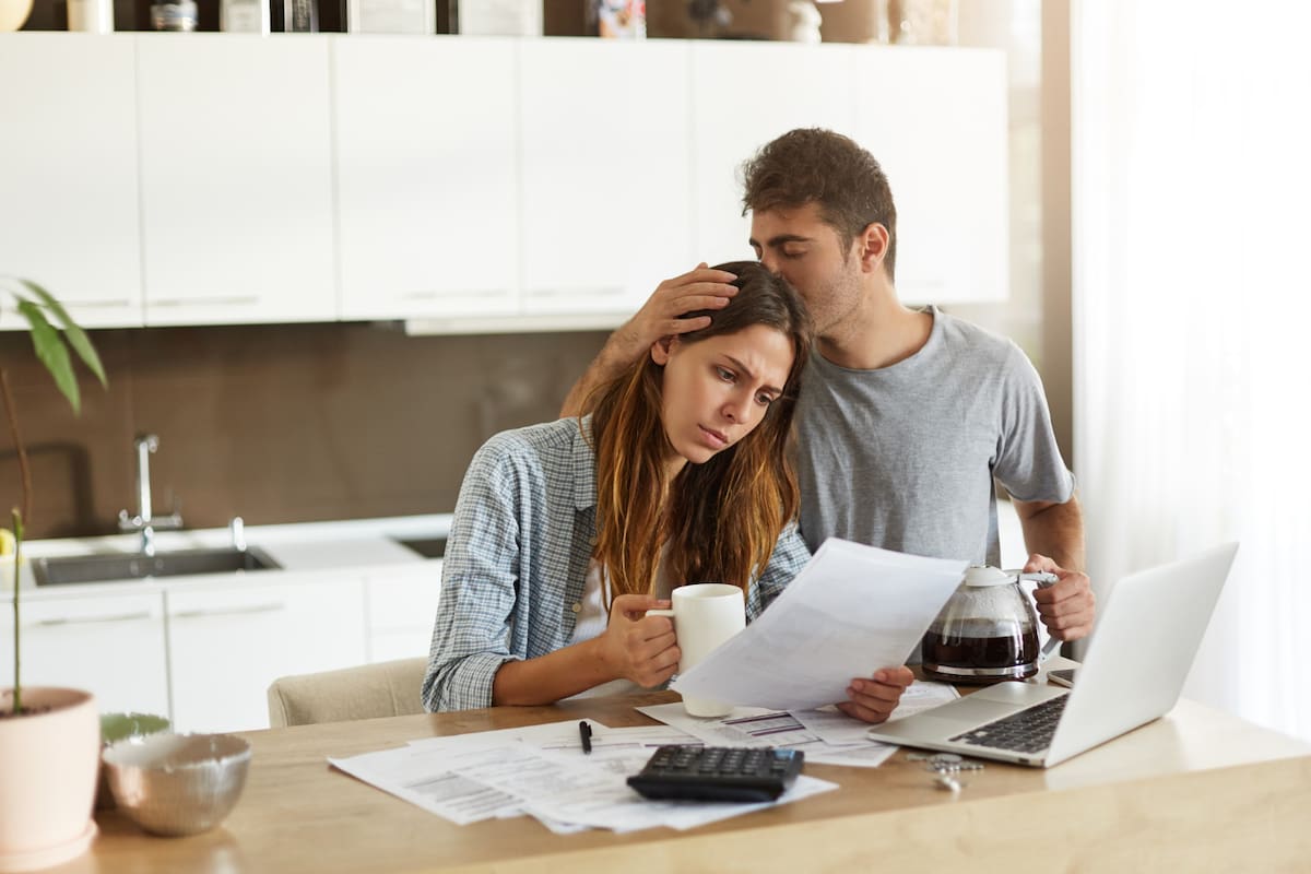 Las emociones tienen un gran impacto en las decisiones que se toman sobre el dinero, por lo que se debe ser muy cuidadoso