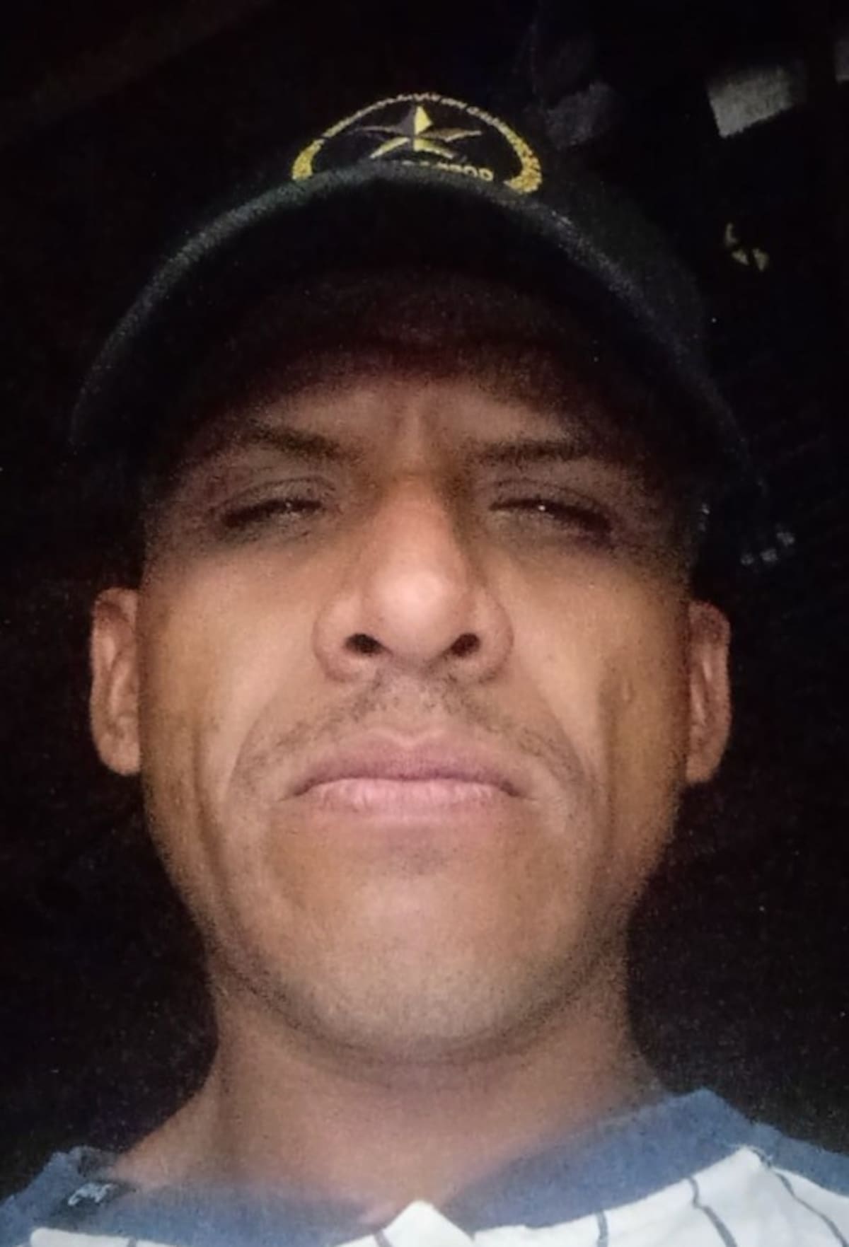 Fue visto por última vez fue contactado por última vez vía telefónica en julio de 2025.