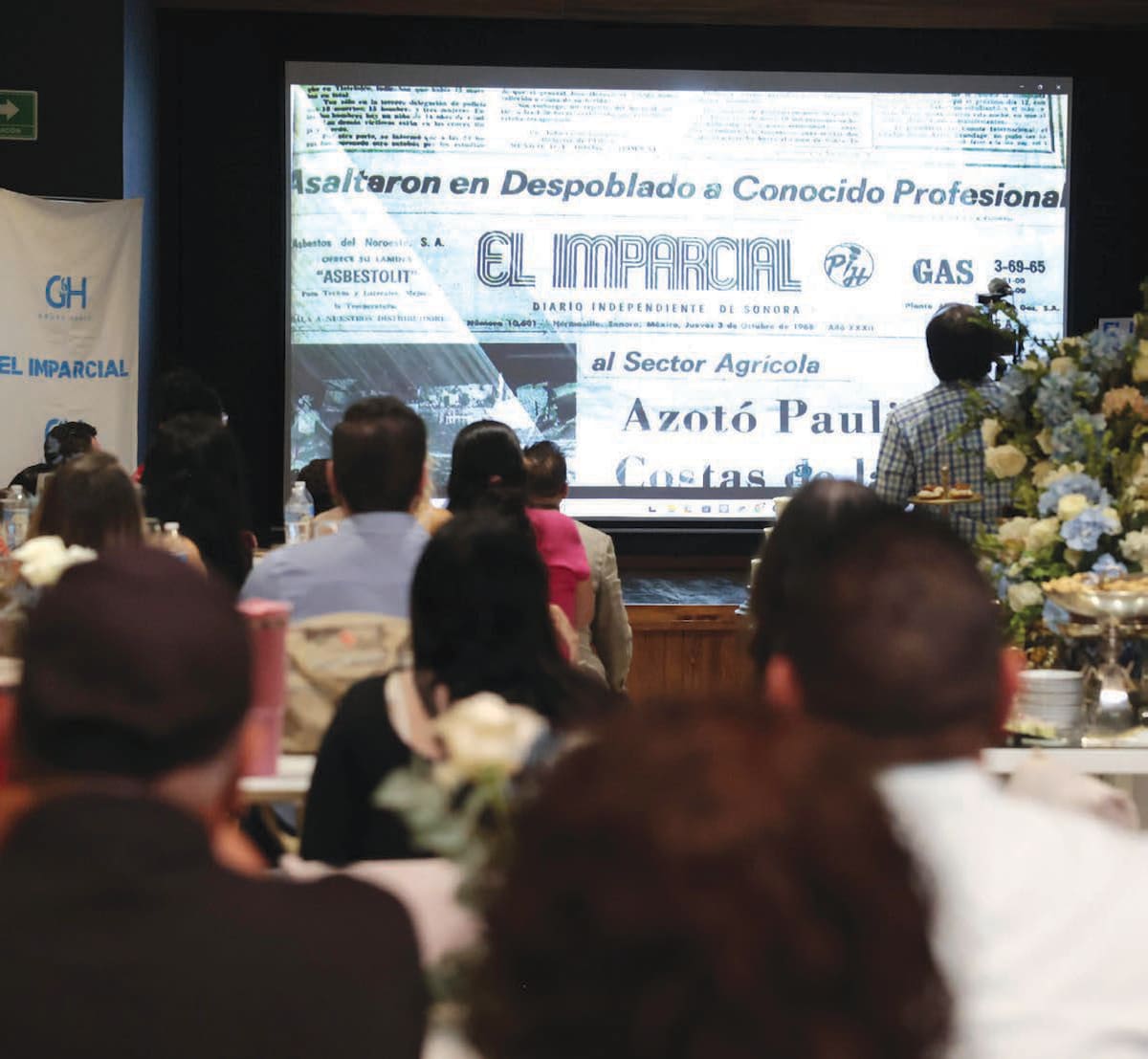 Durante la celebración se proyectó un video sobre los 89 años de
EL IMPARCIAL.