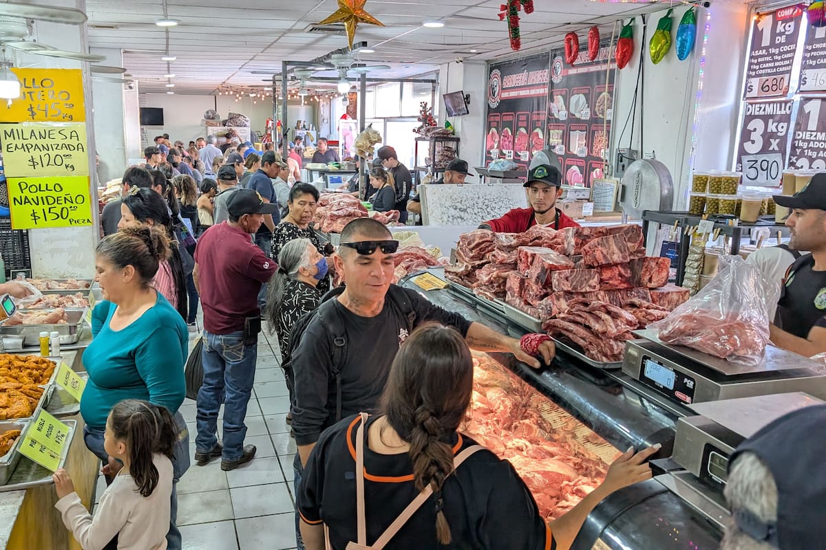 Comerciantes de Hermosillo se preparan para compras de última hora