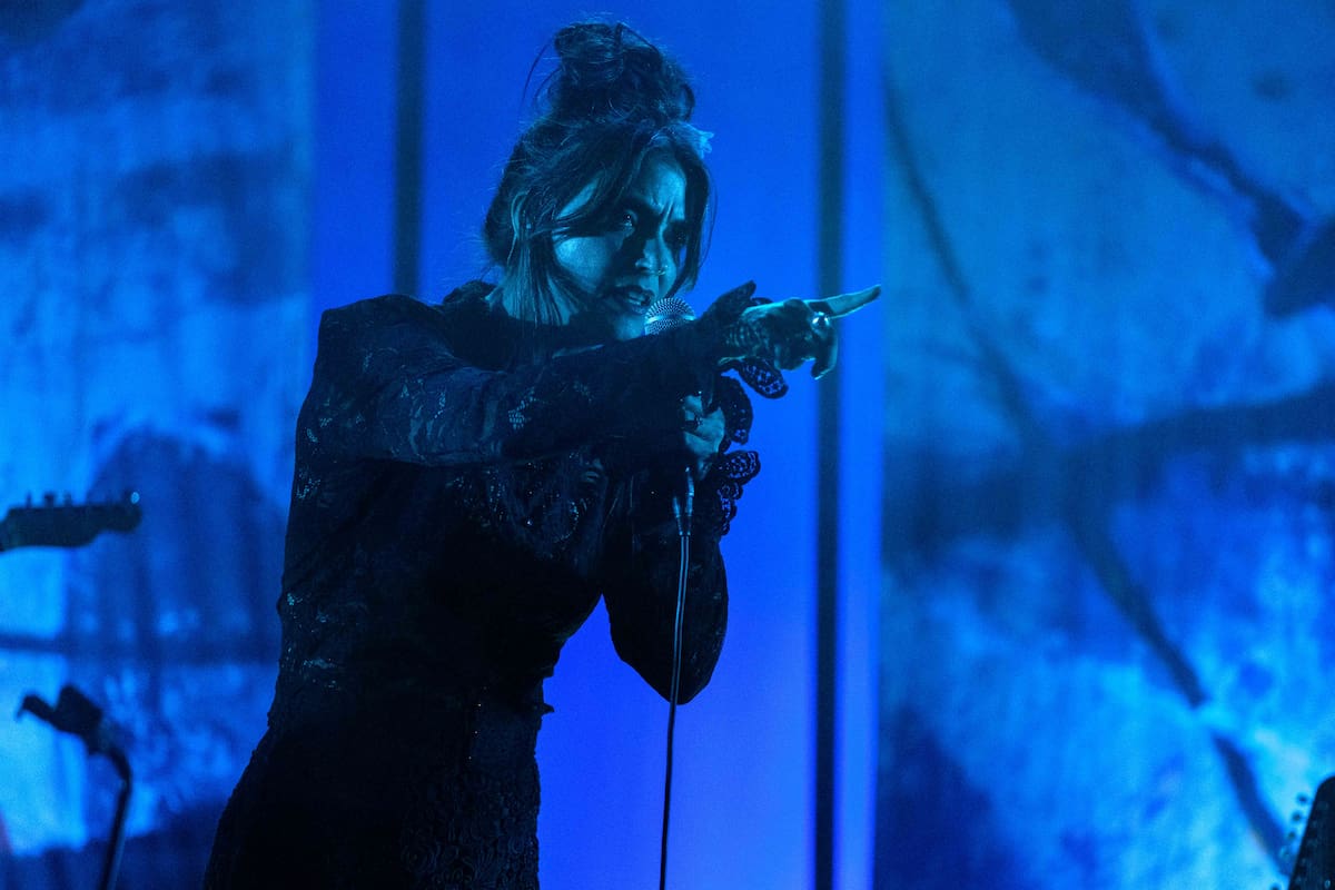 La artista indie y folk dio un giro hacia un estilo más oscuro y experimental. Foto: Abdiel Ortega