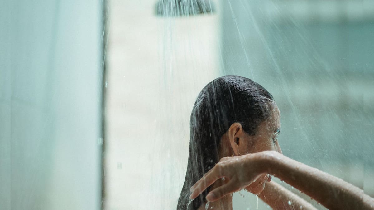 Cardiólogo explica por qué bañarse antes de dormir mejora tu salud (Banco digital GH)