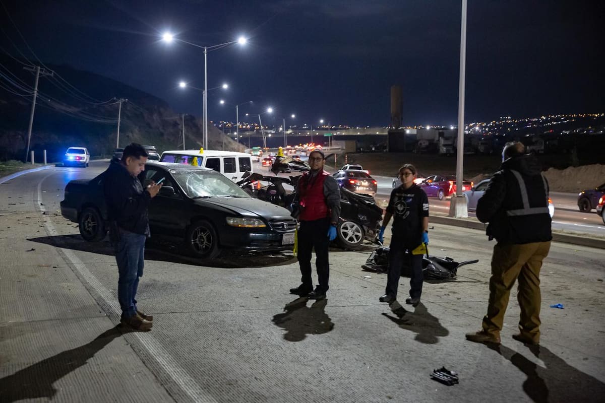 El conductor de un vehículo murió tras una carambola registrada a la altura de Santa Fe. Foto: Border Zoom