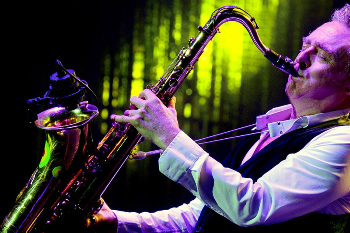 UB40: muere Brian Travers, fundador de la célebre banda de reggae británica