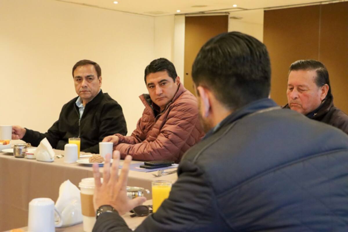 Dialogan Morales y Leyzaola con asociaciones civiles