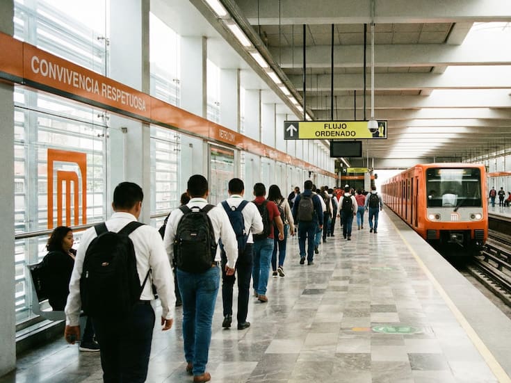 Metro CDMX 2026: nuevas reglas prohiben correr y sentarse en el piso; así cambia la movilidad en pasillos y vagones