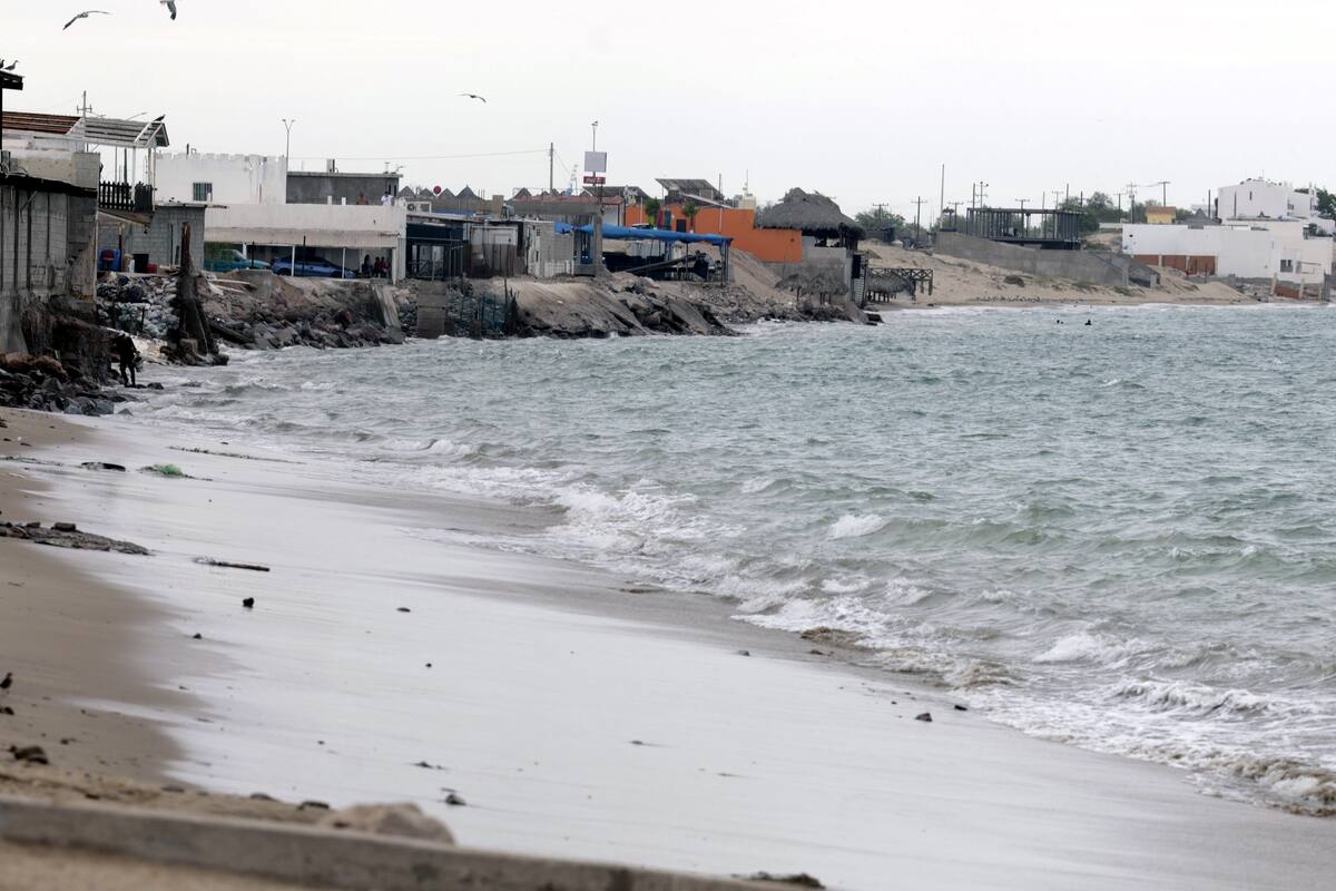 Continúa la búsqueda de persona desaparecida en el mar de Kino Viejo