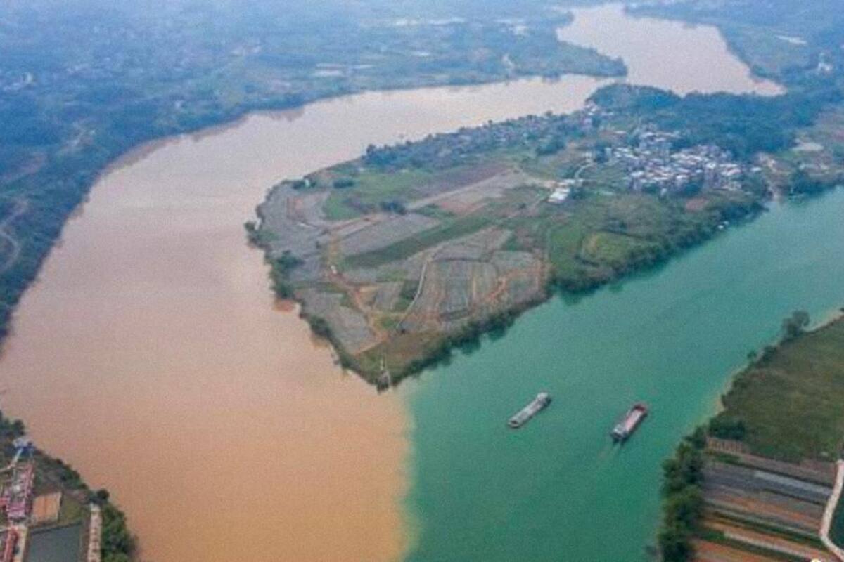 Viral: Extraño el tono bicolor de ríos al sur de China