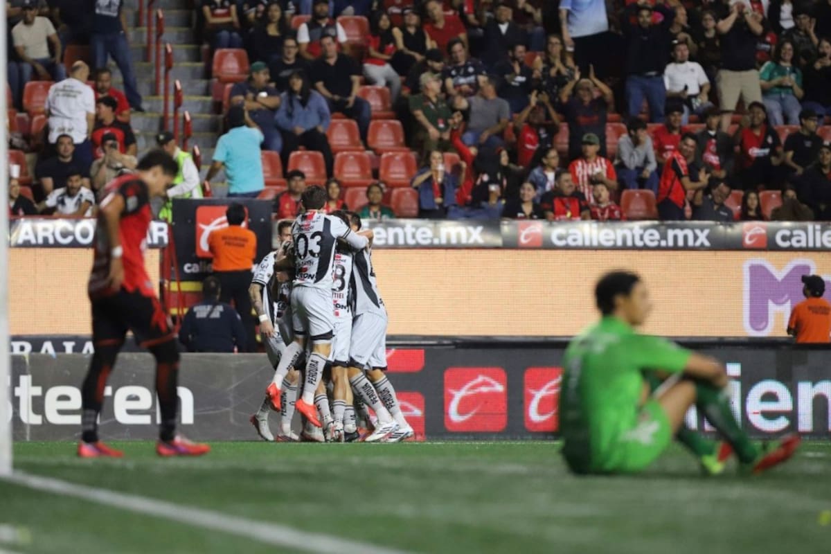 Xolos pierde ante Atlas tras recibir dos goles en el cierre