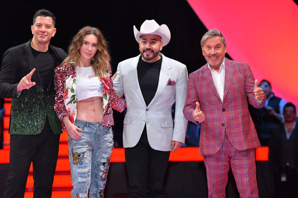 Belinda se burla de la peluca de Lupillo Rivera en 'La Voz Azteca'
