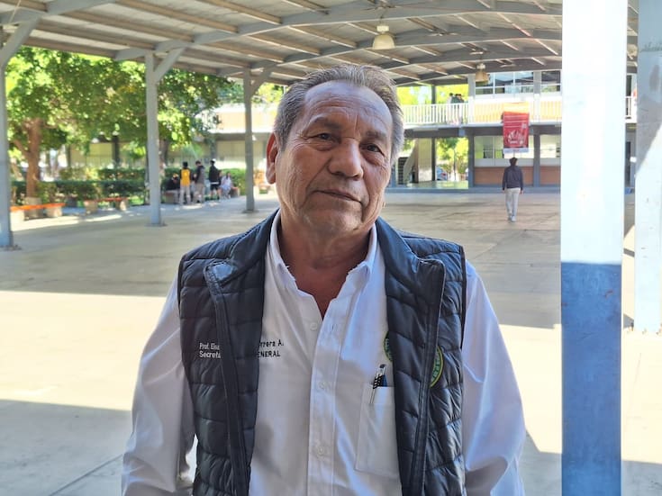 47 años frente al pizarrón: el legado del profesor Eleazar Herrera en el Cobach Villa de Seris de Hermosillo