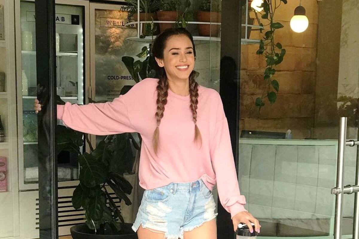 “Lástima que tienes facciones de sirvienta": Yanet García recibe discriminatorio comentario en Instagram