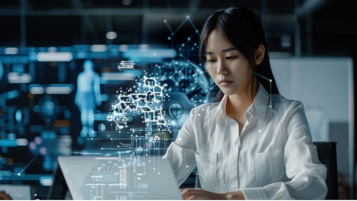 Por qué reemplazar empleados jóvenes con inteligencia artificial es una mala idea: el CEO de Amazon Web Services advierte sobre costos ocultos, pérdida de talento y riesgos a largo plazo para las empresas