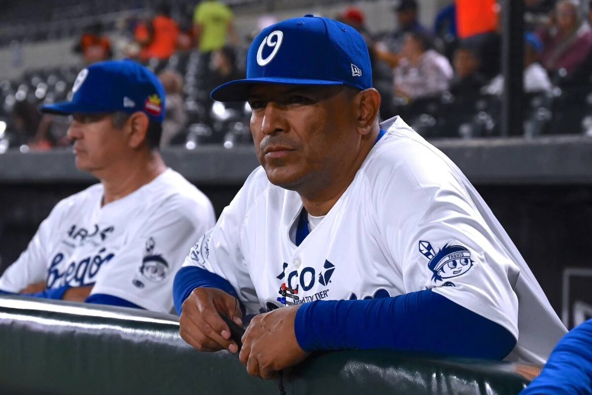 Ratifican Yaquis a Miguel Ojeda como su manager