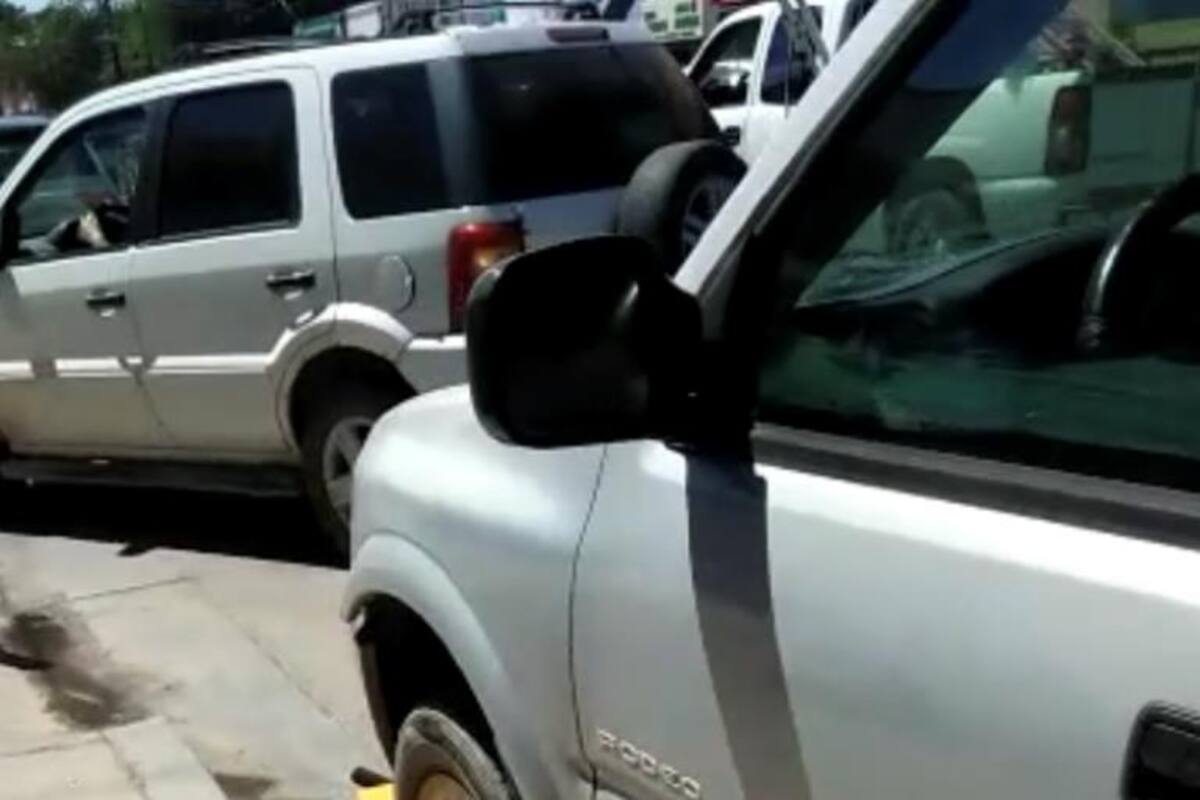 Inmovilizan a vehículos por no pagar parquímetros