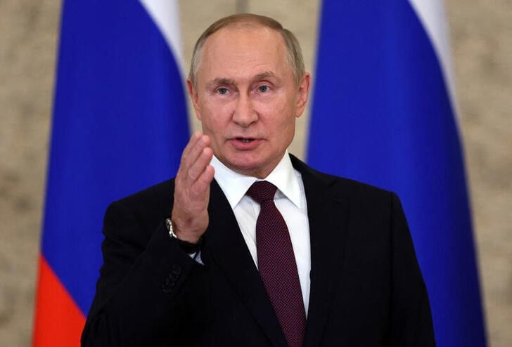 Foto del presidente ruso Vladimir Putin en la cumbre de la Organización de Cooperación de Shanghái en la ciudad uzbeka de SamarcandaSept 16, 2022. Sputnik/Sergey Bobylev/Pool via REUTERS