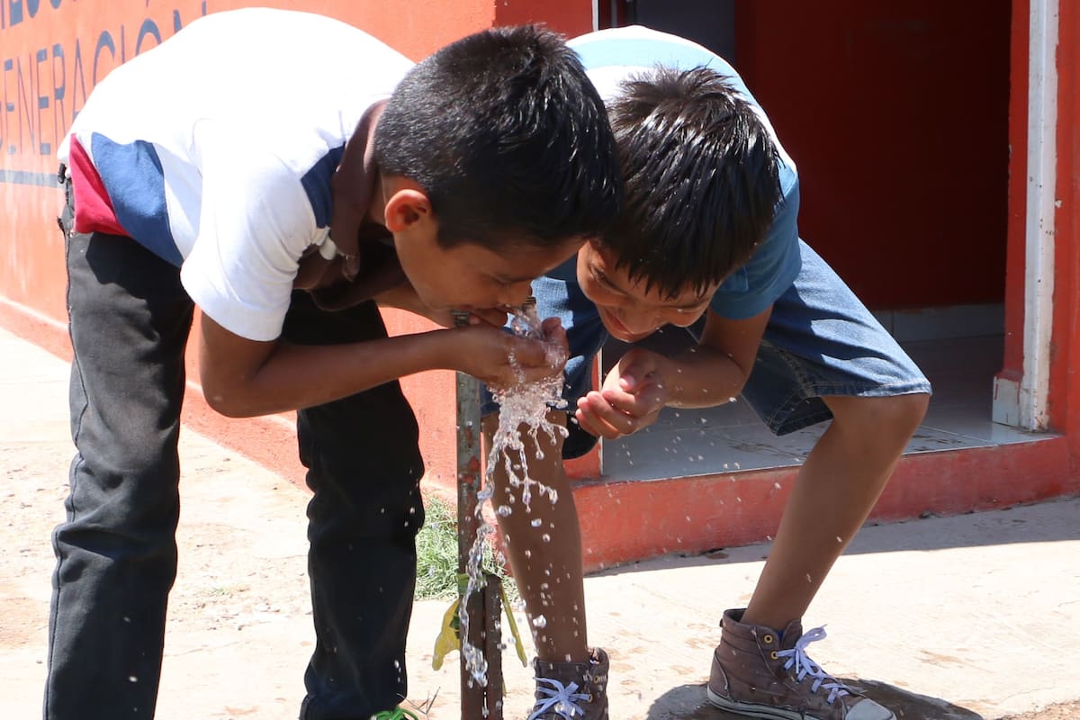 Aseguran que agua de la llave en Hermosillo es potable; pero no la toman ¿Por qué?