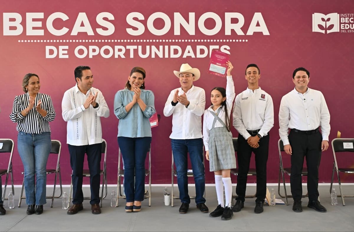 Con el programa de Becas Sonora de Oportunidades, el gobernador Alfonso Durazo Montaño ha logrado reducir la deserción escolar en el Estado. FOTO: ESPECIAL