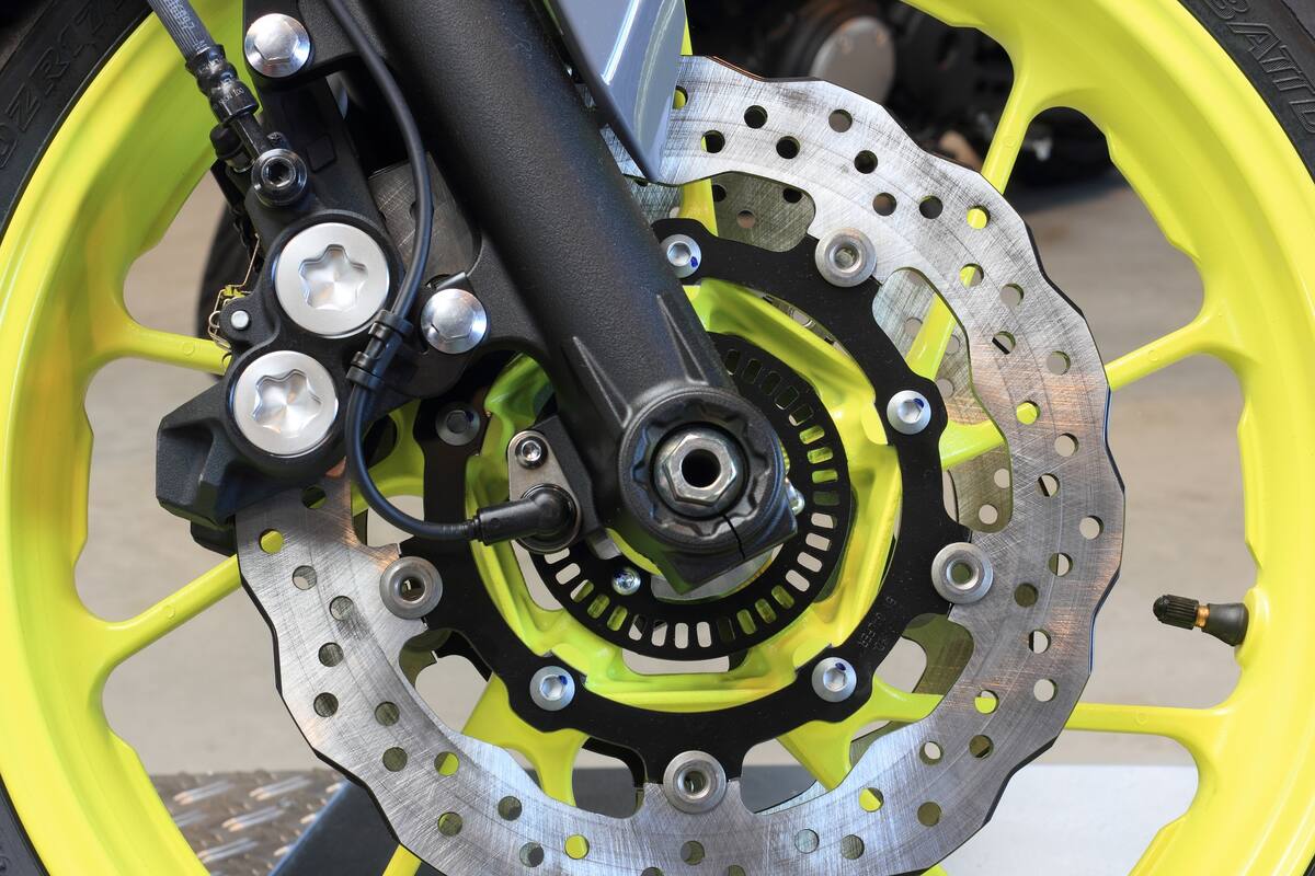 Profeco alerta a consumidores de falla en llave de combustible en motos Yamaha