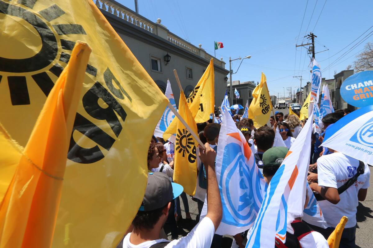 PRD pierde 4.2 millones de militantes