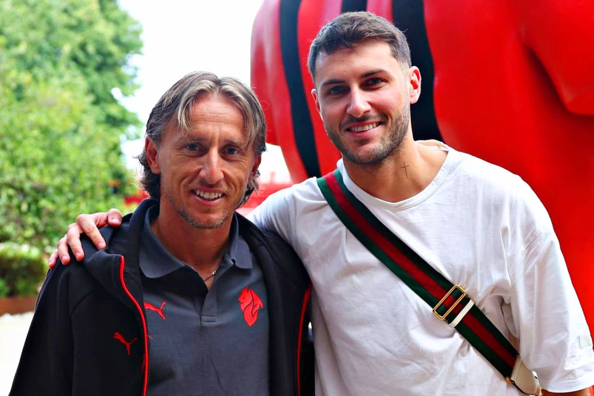 Así reaccionó Luka Modric al encontrarse con Santiago Giménez en el AC Milan