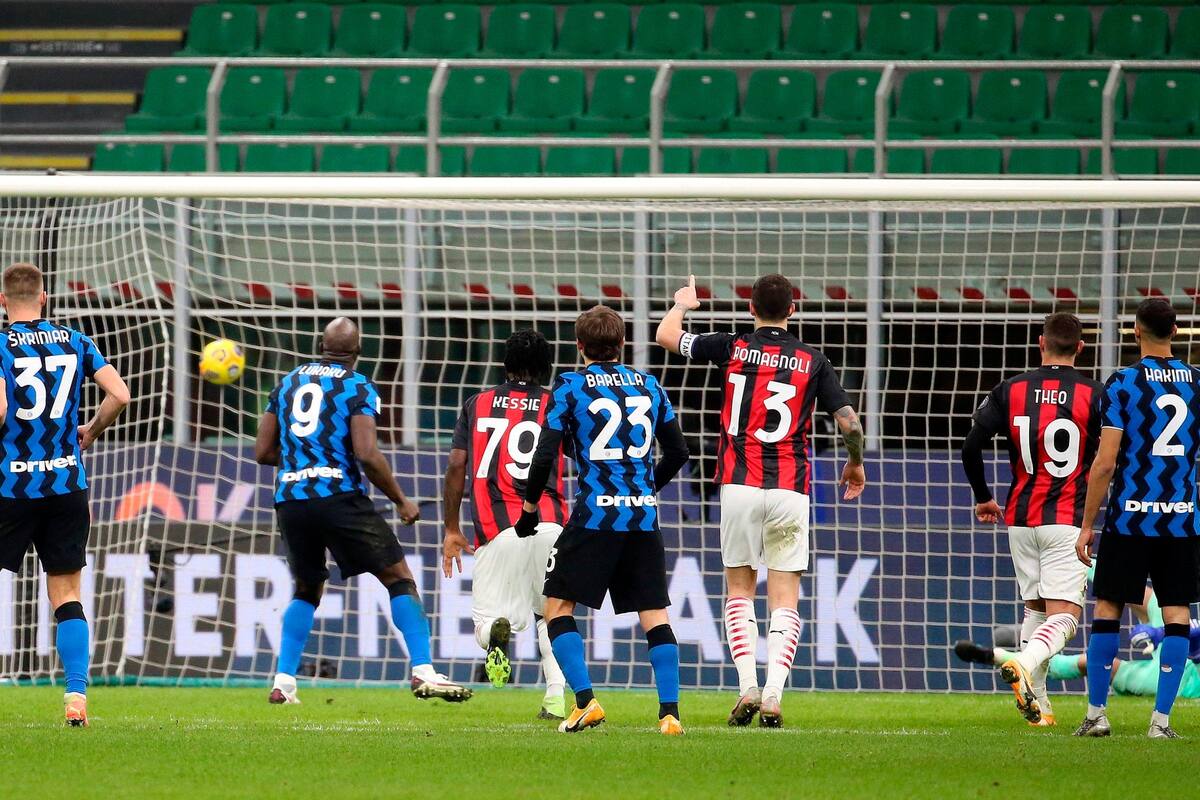 Inter gana el derbi de Milán y avanza a semifinal de Copa de Italia
