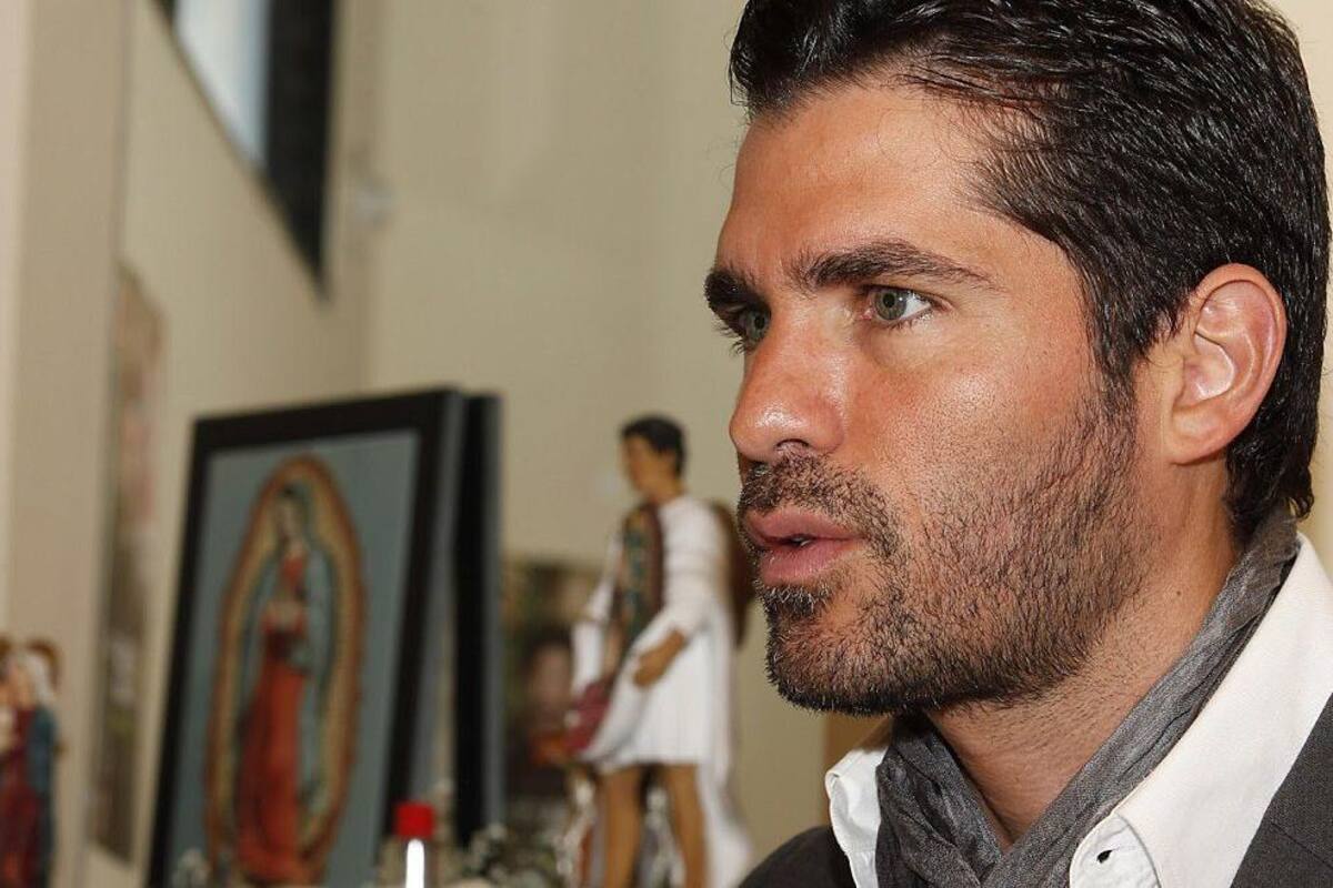 Con 13 años sin sexo, Eduardo Verástegui consolida su fe