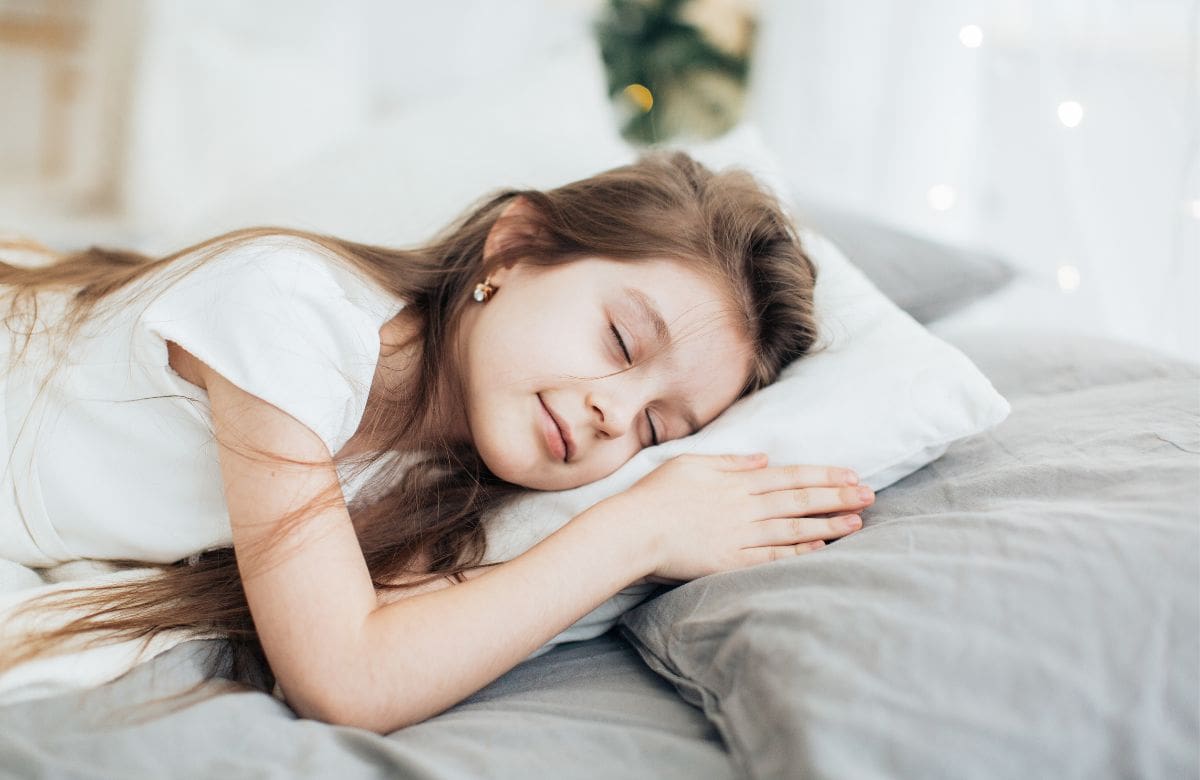 Así puedes ayudarlo a dormir solo sin afectar su bienestar emocional | Foto: Especial (canva)