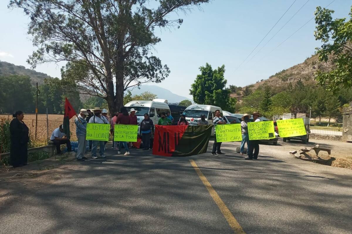 El Movimiento de Unificación y Lucha Triqui (MULT) exige justicia por el asesinato de uno de sus miembros
