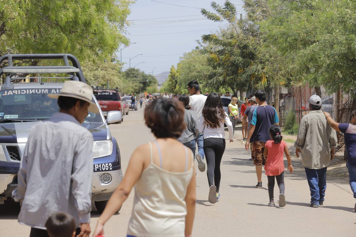 Comunidad detiene a policías por coronavirus en Hidalgo