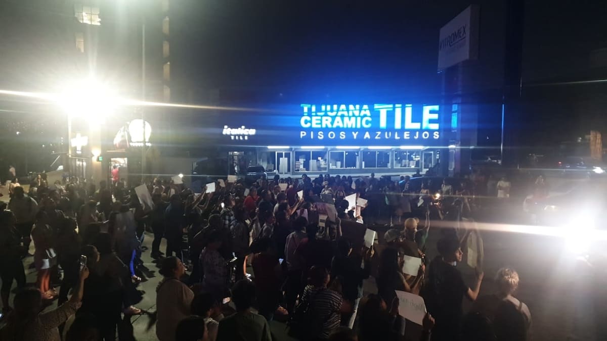 El miércoles en la tarde-noche interrumpieron la circulación para exponer la problemática, pero ninguna autoridad educativa se apersonó.