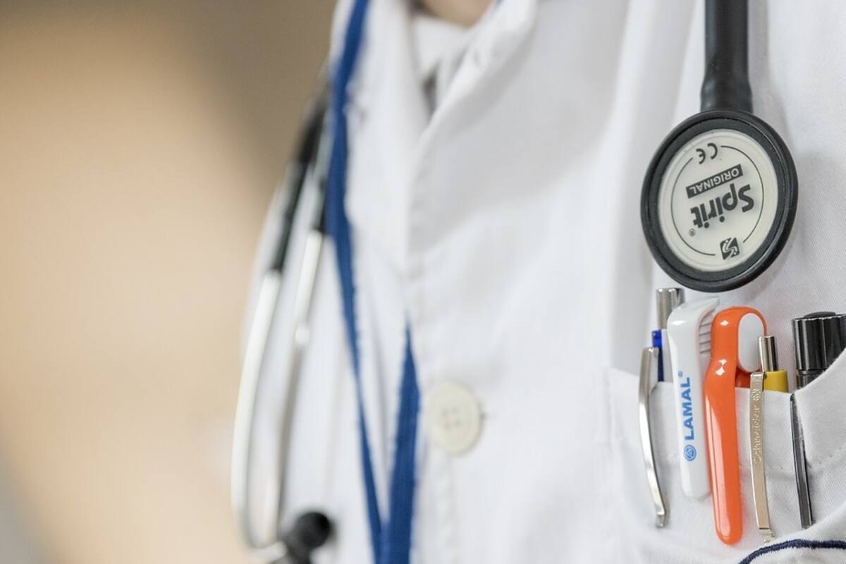 Por falta de personal, médicos deberán limpiar áreas Covid en hospital del Issste