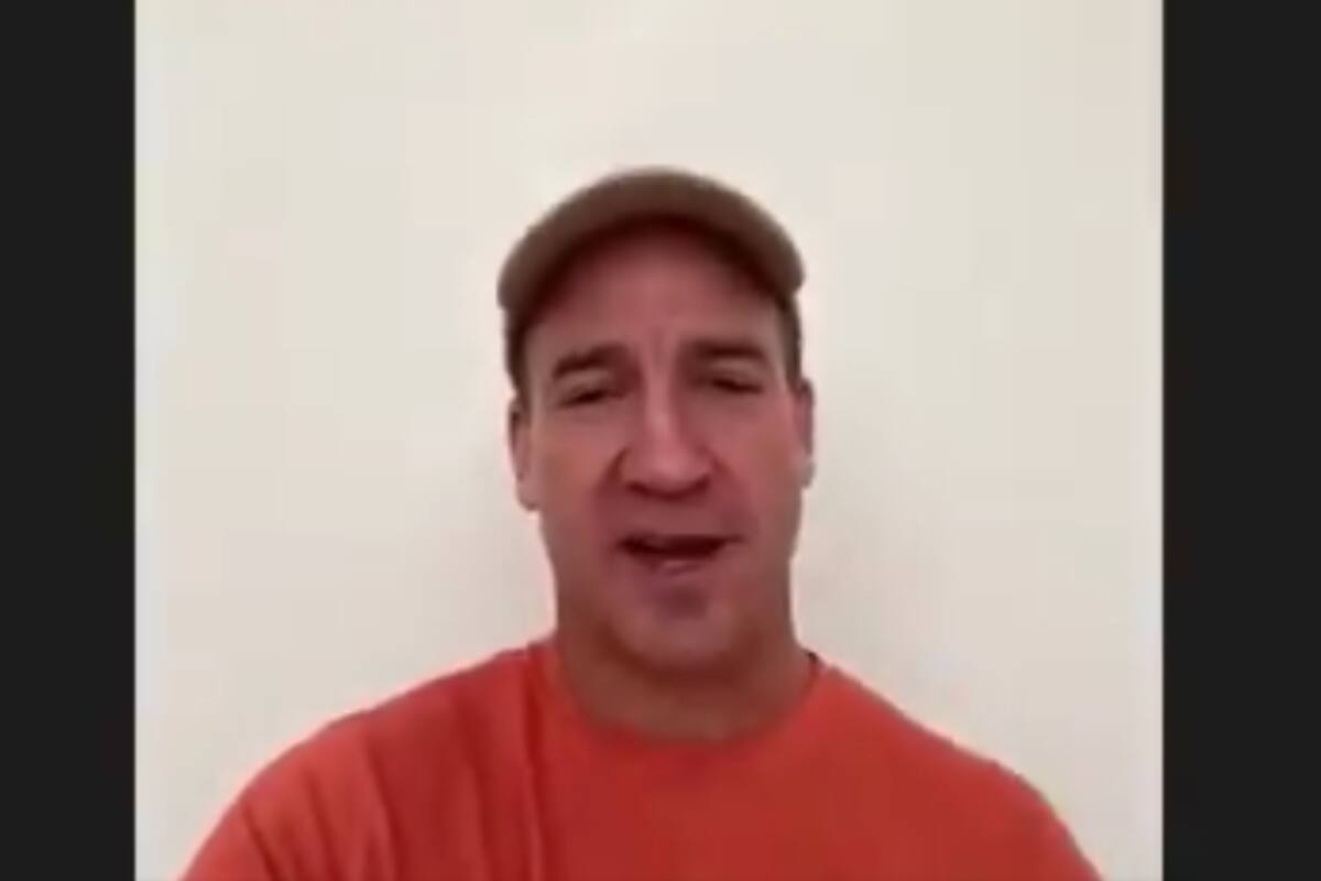 Peyton Manning hace visita virtual a alumnos de Universidad de Tennesse