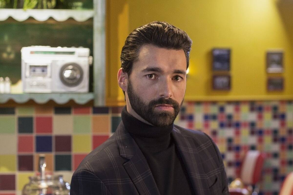 Televisa suspende a Gonzalo Peña tras denuncia por cómplice de violación