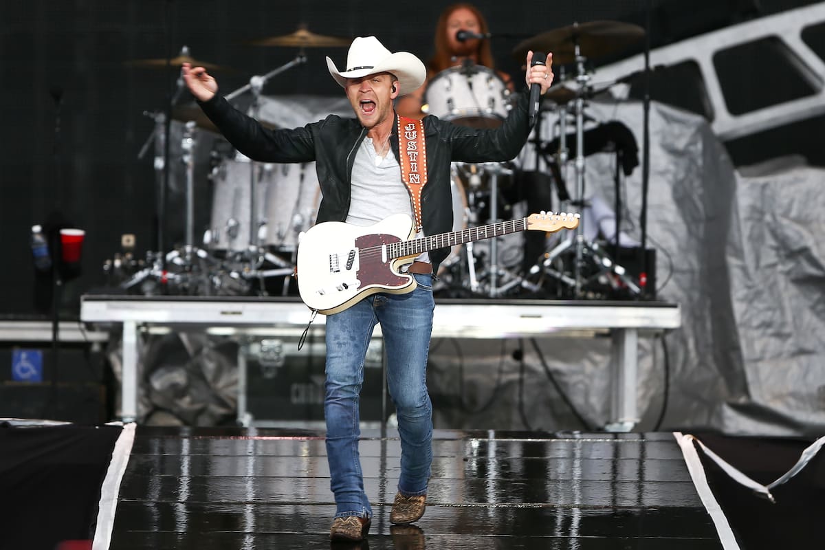 Vive una noche llena de música con Justin Moore este 21 de noviembre