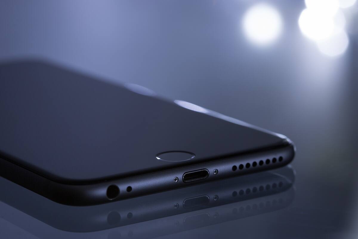 Apple se negó a desbloquear iPhone de un terrorista, el FBI lo logró con apoyo de empresa australiana