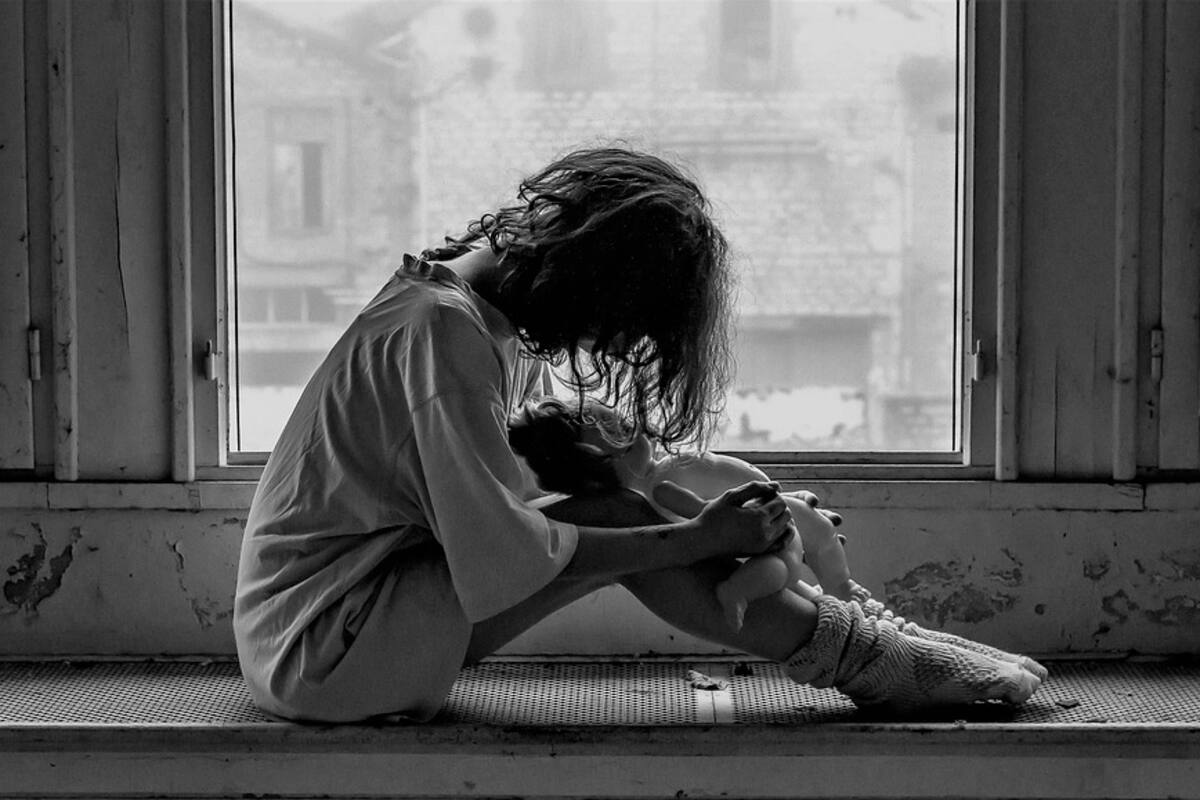 Me desgarró mis partes íntimas: Detenidas fueron abusadas sexualmente con un guante