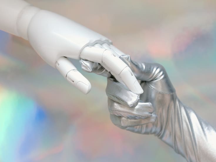 Dependencia emocional a la IA: cada vez más personas hablan con chatbots para sentirse acompañadas y expertos en salud mental advierten que este apego a la Inteligencia Artificial puede convertirse en un nuevo riesgo