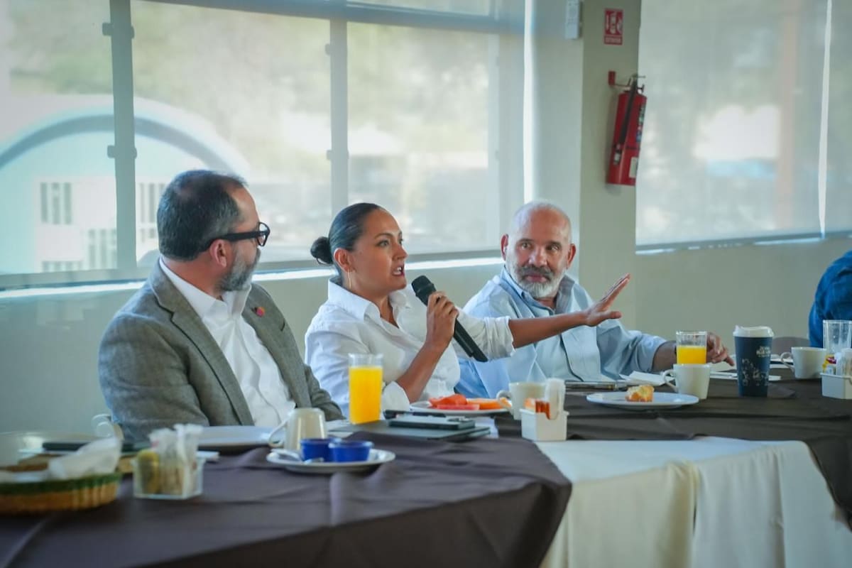 Impulsa Canirac diálogo con agencia digital para simplificar trámites en sector restaurantero