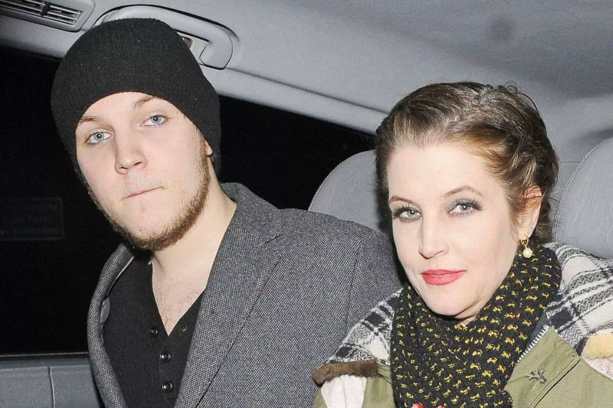Lisa Marie Presley revela cómo preservó el cadáver de su hijo, durante meses, en casa