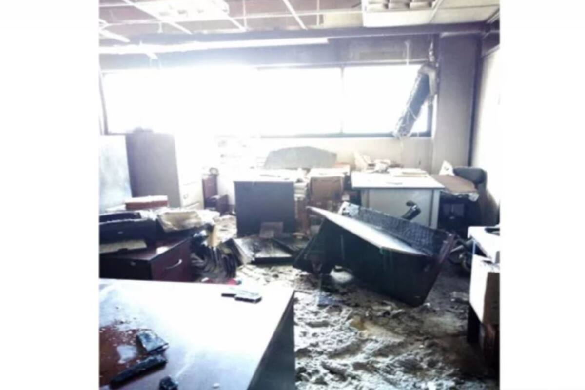 Incendian y vandalizan subsecretaría de Educación en Chiapas