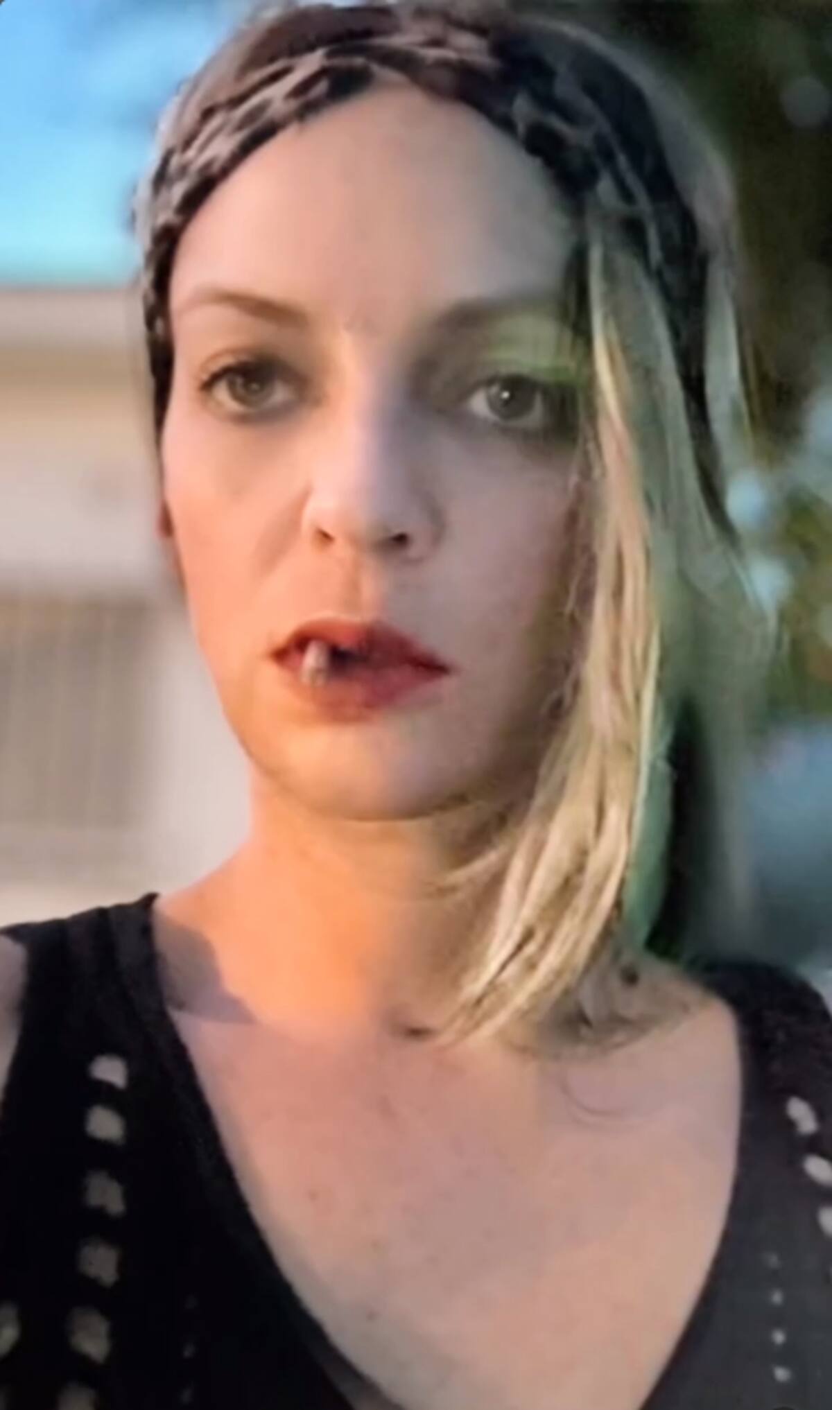 Camilo Blanes, ahora llamado Sheila, ha enfrentado problemas relacionados con el consumo de alcohol y drogas.