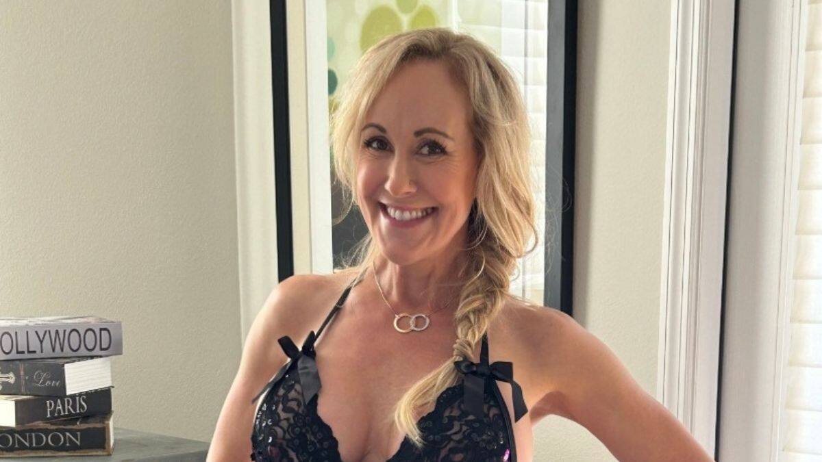 Brandi Love рассказала о травме от винта яхты, из-за которой она не снимается в индустрии для взрослых