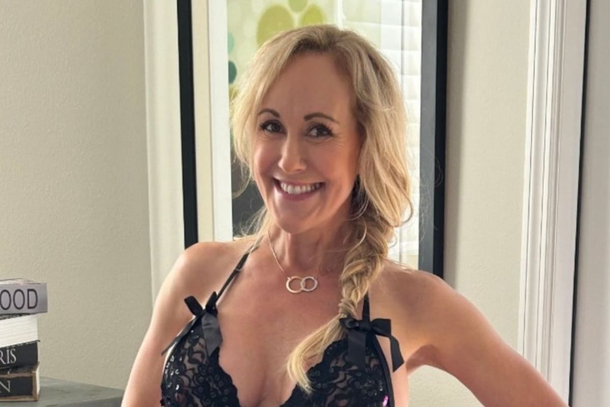 Brandi Love relata el accidente en yate que casi le cuesta una pierna y frenó su carrera como actriz para adultos