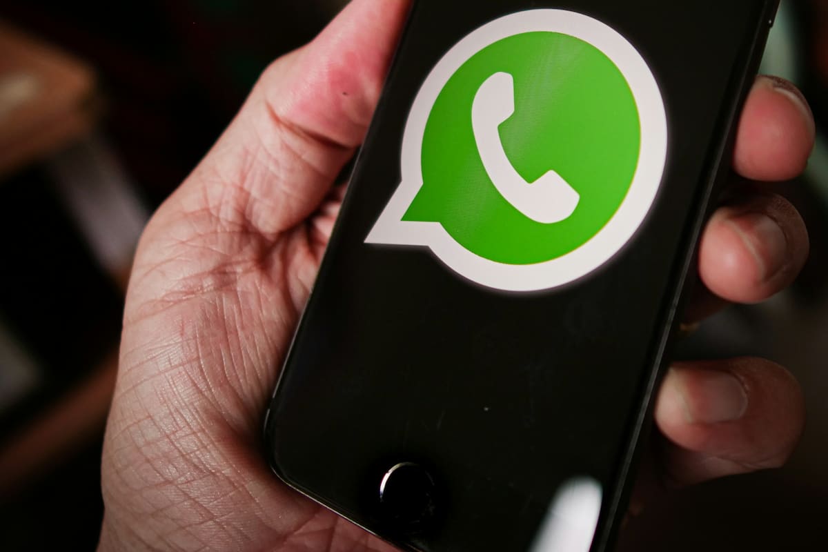 WhatsApp permite descargas automáticas de archivos que pueden contener virus; así puedes desactivar la función en segundos