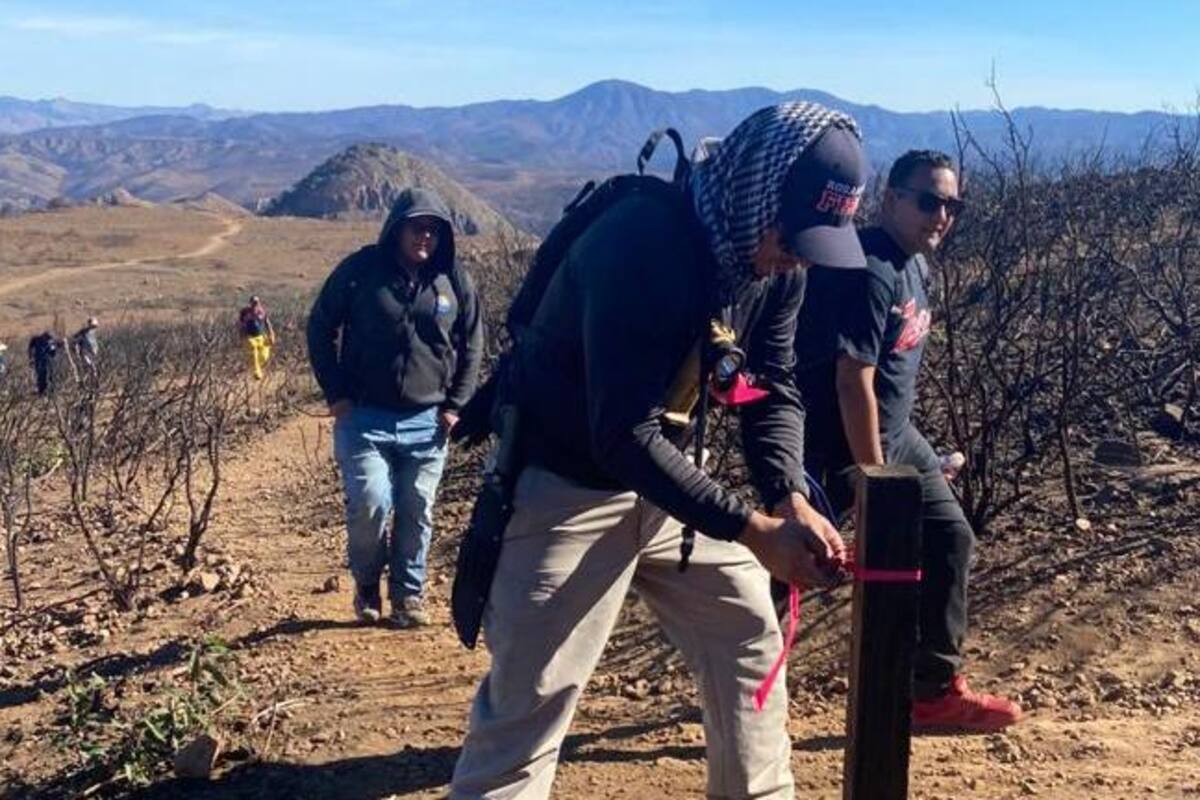 Colocan letreros guía en cerro El Coronel